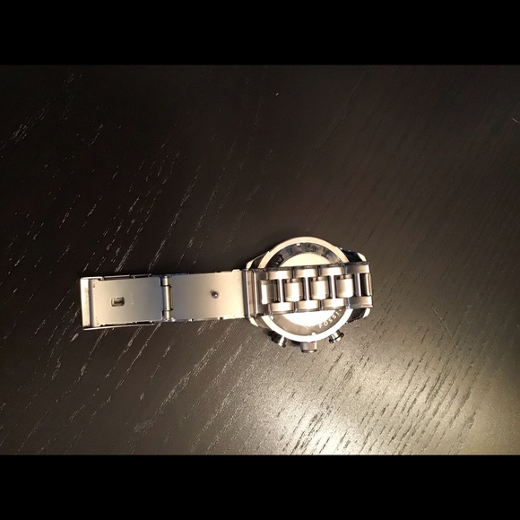 Fossil Quartz Watch - Picture 2 of 8